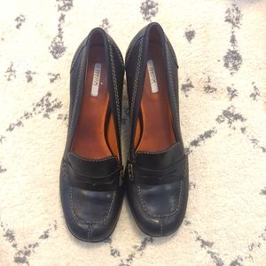 Geox respira size 38 black heels